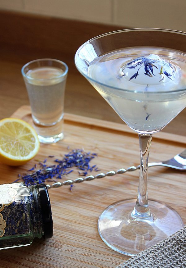 White Cosmopolitan Recipe Cocktail Showstopper Xameliax 