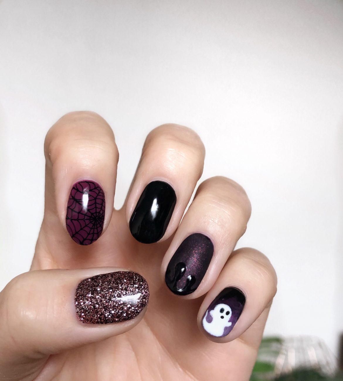 Spooky Nails Purple